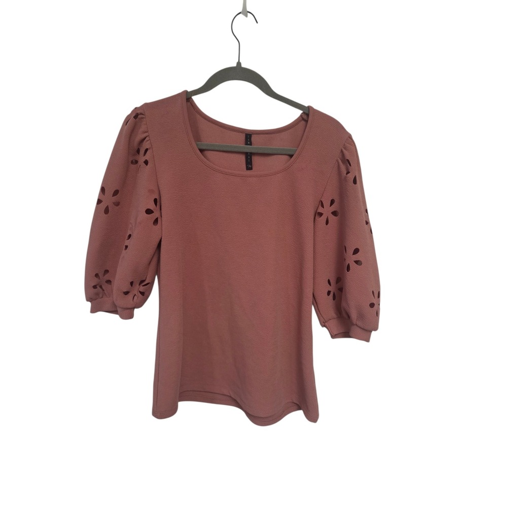 Luna Rae Pink Puff‎ Sleeve Eyelet Laser Cut Blouse Top Medium